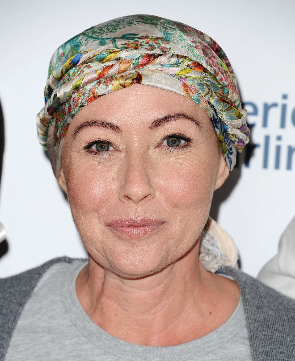 Shannen Doherty attends Hollywood Unites For The 5th Biennial Stand Up To Cancer on September 9, 2016 in Los Angeles, California | Source: Getty Images