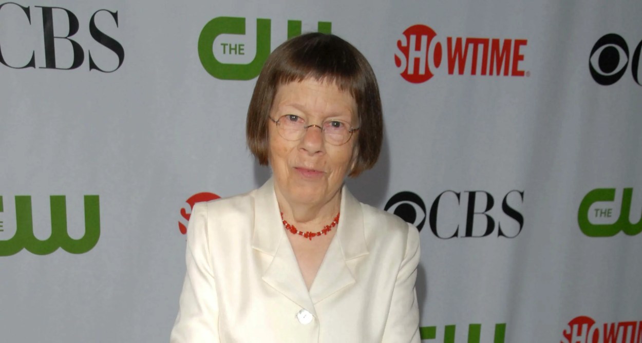 Linda Hunt